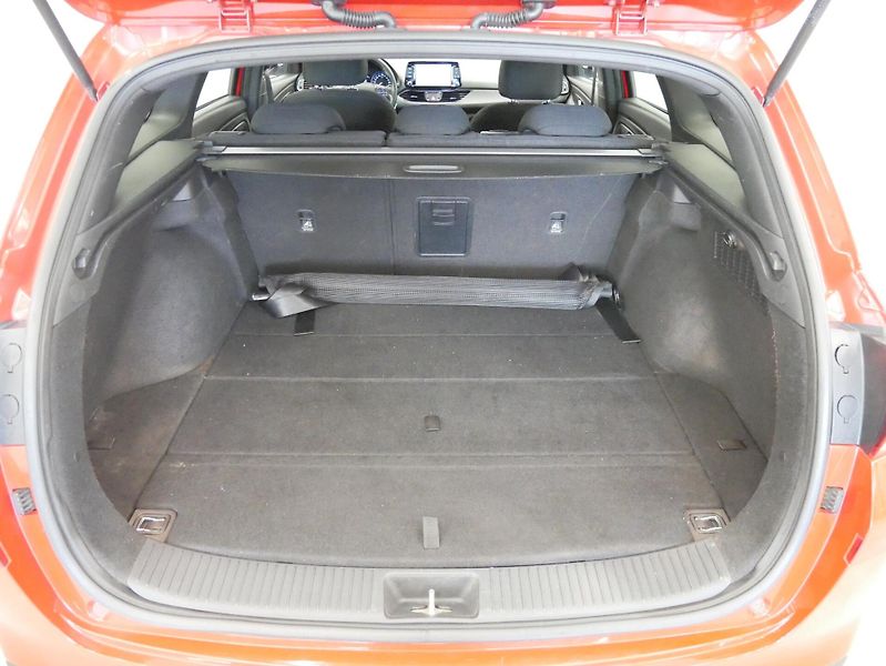 Hyundai i30 - fotka 24 z 24