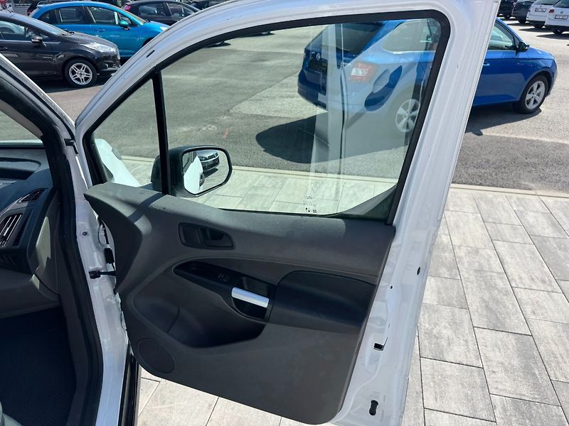 Ford Transit Connect (2023) Trend 1.5 TDCI 74kW L2 - fotka 22 z 27