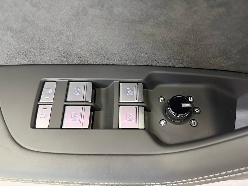 Audi S6 55TDI QUATTRO, WEBASTO, PANORA - fotka 30 z 36