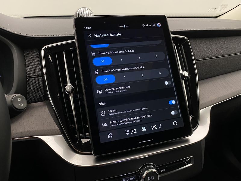Volvo XC90 (2026) T8 AWD Plug-in BRIGHT ULTRA - fotka 49 z 75