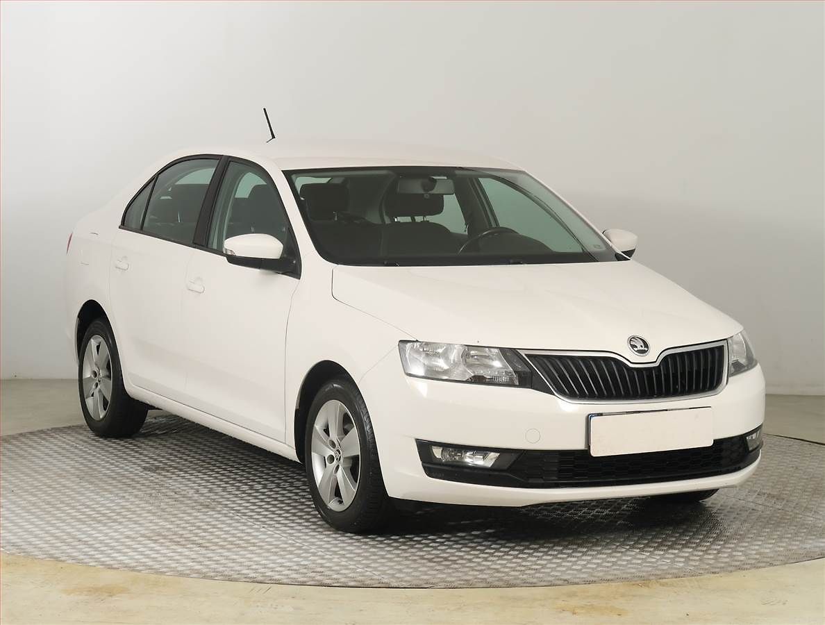 Škoda Rapid 1.0 TSI, Park. senzory