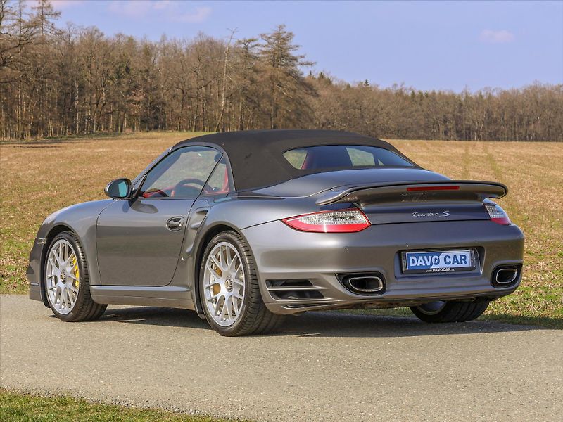 Porsche 911 3,8 TURBO S - fotka 5 z 56