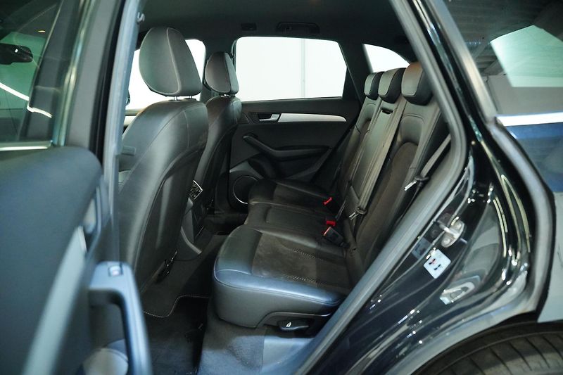 Audi Q5 - fotka 26 z 28