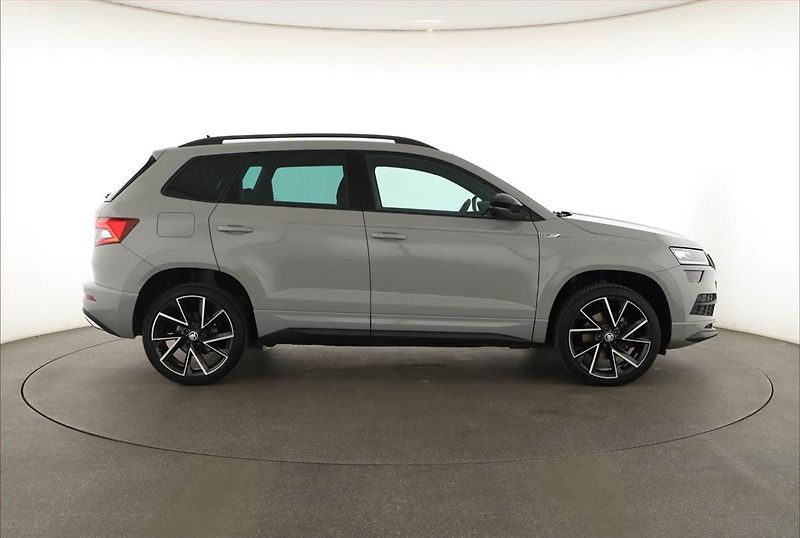 Škoda Karoq (2021) Sportline 2.0 TDI - fotka 6 z 18