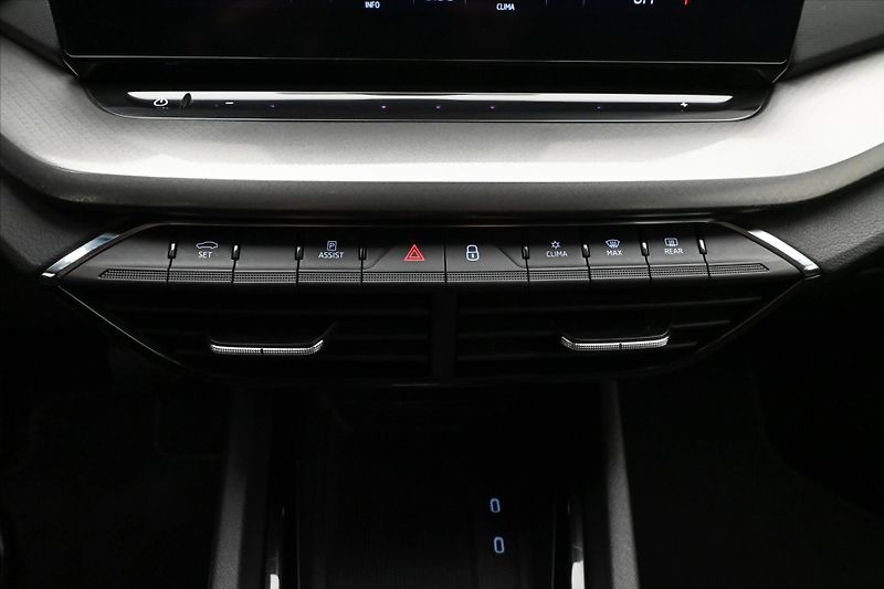 Škoda Octavia 2,0 TDI 110 KW DSG EL.KUFR Zár - fotka 21 z 31