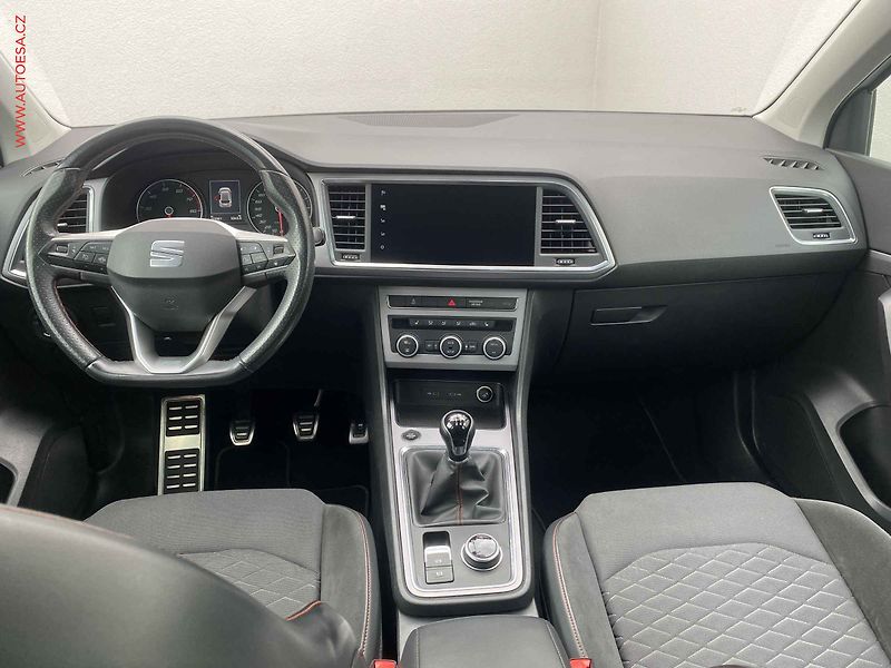 Seat Ateca (2021) 1.5 TSi, ČR, FR, LED, navi - fotka 8 z 20
