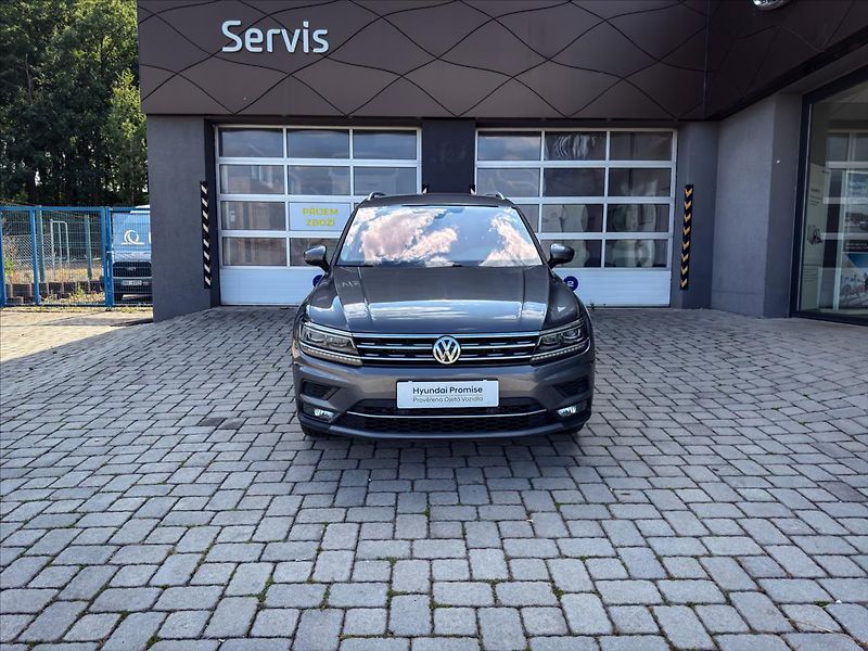 Volkswagen Tiguan 2,0 TSI DSG 4Motion Highline - fotka 4 z 19