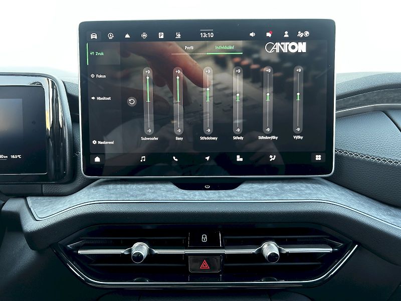 Škoda Kodiaq (2025) 2.0 TDI 142kW 4x4 DSG Exclusiv - fotka 12 z 35