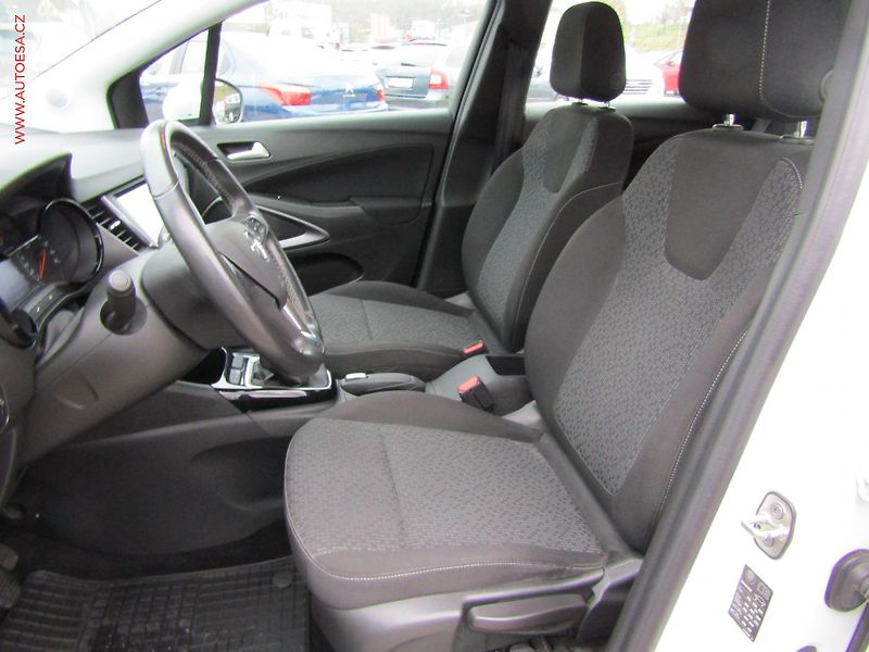 Opel Crossland X (2019) 1.2i, 1.maj,ČR, AC, výhřev - fotka 9 z 21