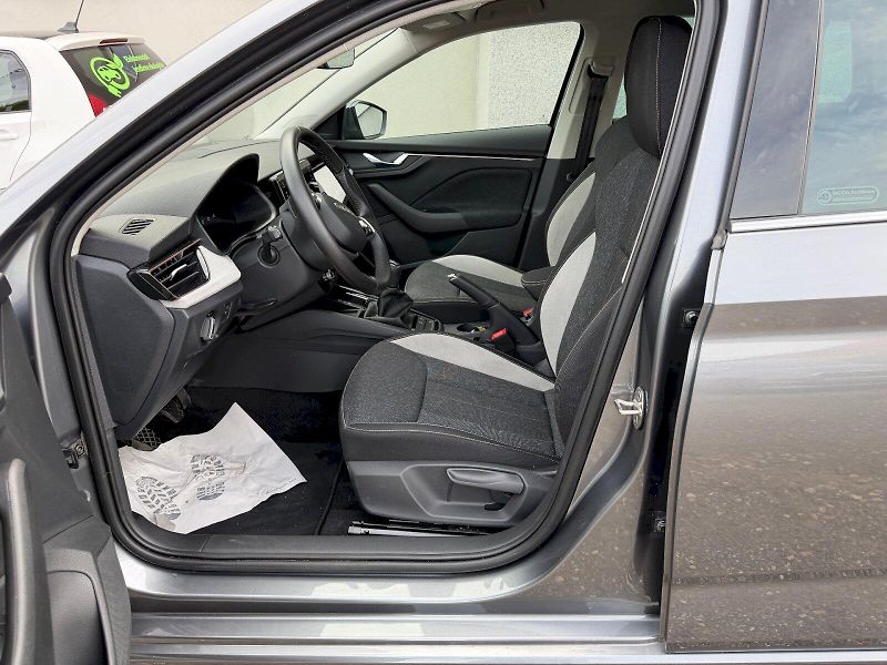 Škoda Scala (2025) TOP SELEC TSI 85/1.0 M6F - fotka 24 z 30