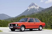 BMW E21