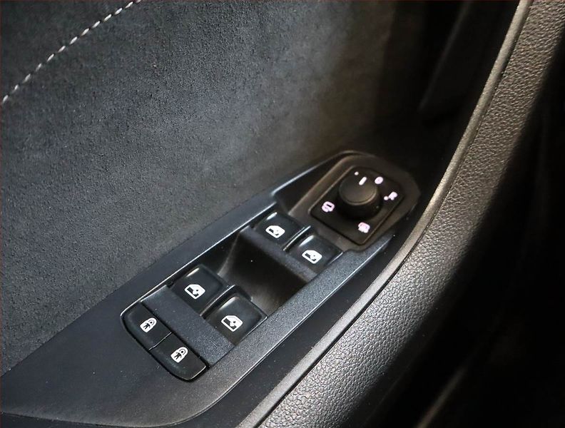 Škoda Kodiaq (2023) 2.0 TDI - fotka 23 z 28