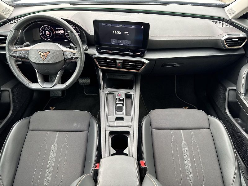 Cupra Formentor (2022) 1.5 TSI DSG - fotka 5 z 33