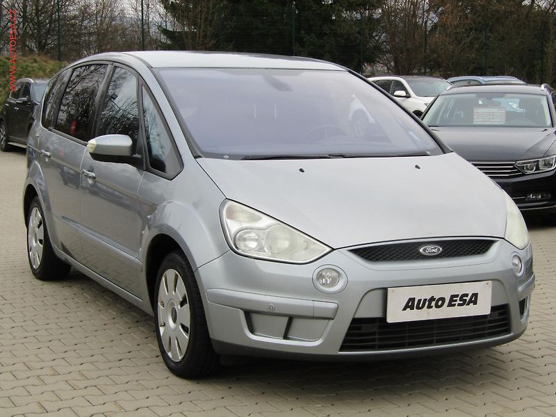 Ford S-MAX (2010) 2.0TDCI, AC, temp. - fotka 1 z 14