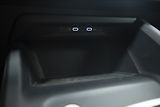 Volkswagen Golf 1,5 TSI KEYLESS KAMERA VÝHŘEV - náhled 30