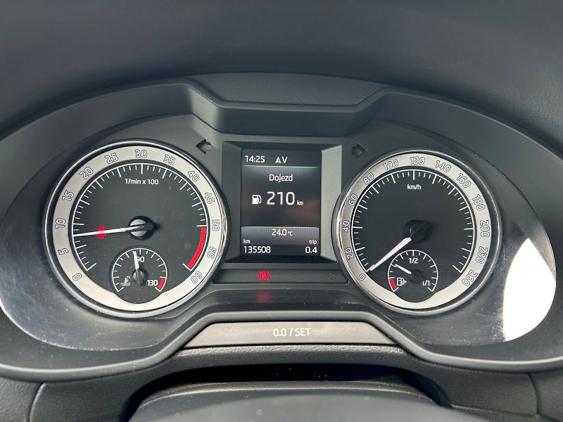 Škoda Octavia (2017) Style PLUS 1.6 TDI 85 kW - fotka 19 z 30