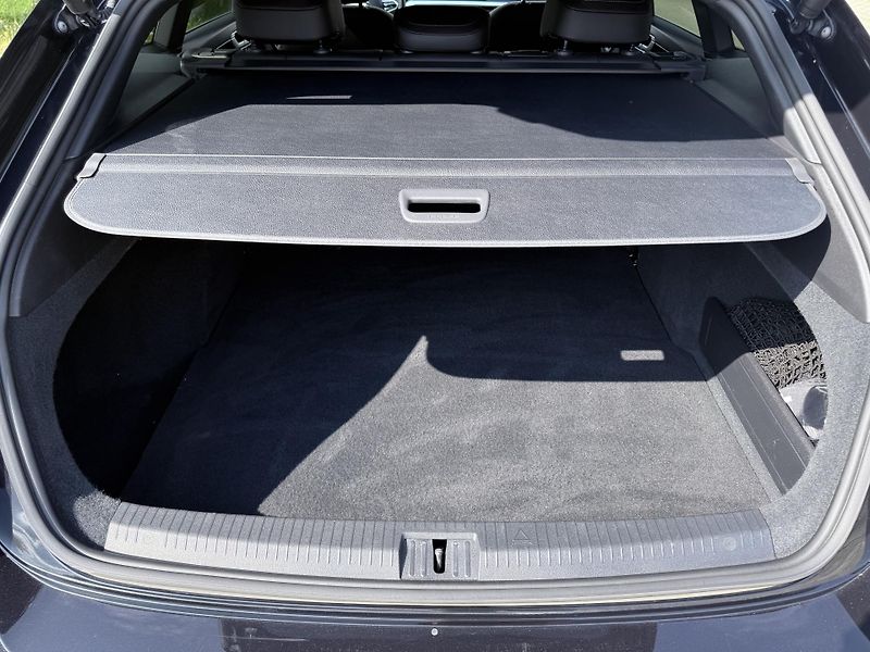 Volkswagen Arteon Shooting Brake (2022) R-LINE 4x4 DSG 1.majitel - fotka 12 z 42