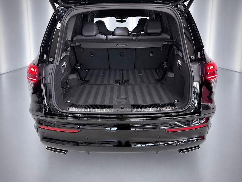 Audi Q7 TDI 220 kW QUATTRO S-LINE, WEB - fotka 39 z 39