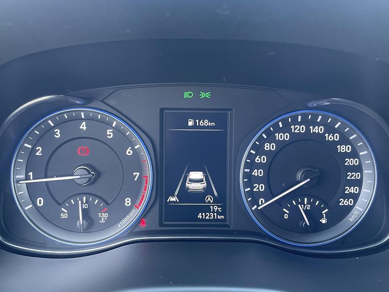 Hyundai Kona COMFORT 1.0 T-GDi 88 kW - fotka 13 z 23