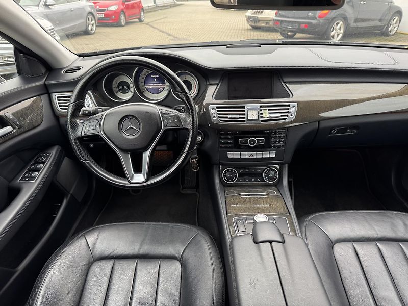 Mercedes-Benz CLS - fotka 13 z 18