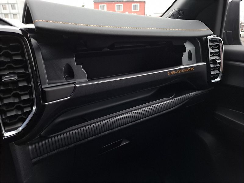 Ford Ranger (2025) Wildtrak, Dvojkabina, 2.0 EcoB - fotka 8 z 24