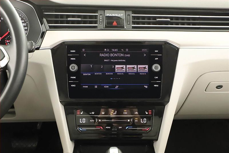 Volkswagen Passat (2022) 2.0 TDI - fotka 10 z 20