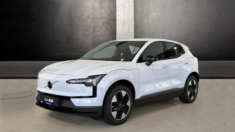 Volvo EX30 (2026) PLUS, Single Motor, 200 kW / 2 - fotografie inzerátu