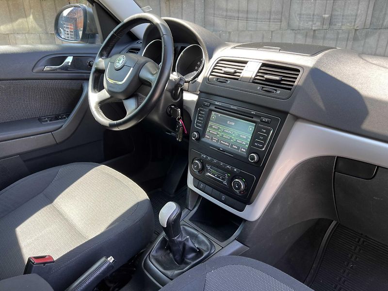 Škoda Yeti 2.0 TDi 81 kW NOVÁ STK+SPOJKA - fotka 7 z 14