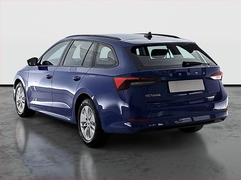 Škoda Octavia (2020) Ambition 1.5 TSI, Serv.kniha - fotka 4 z 21