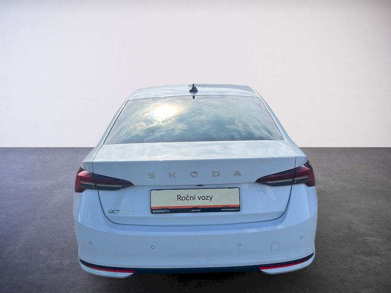 Škoda Octavia (2025) Top Selection 1.5TSi M-HEV 110 - fotka 10 z 33