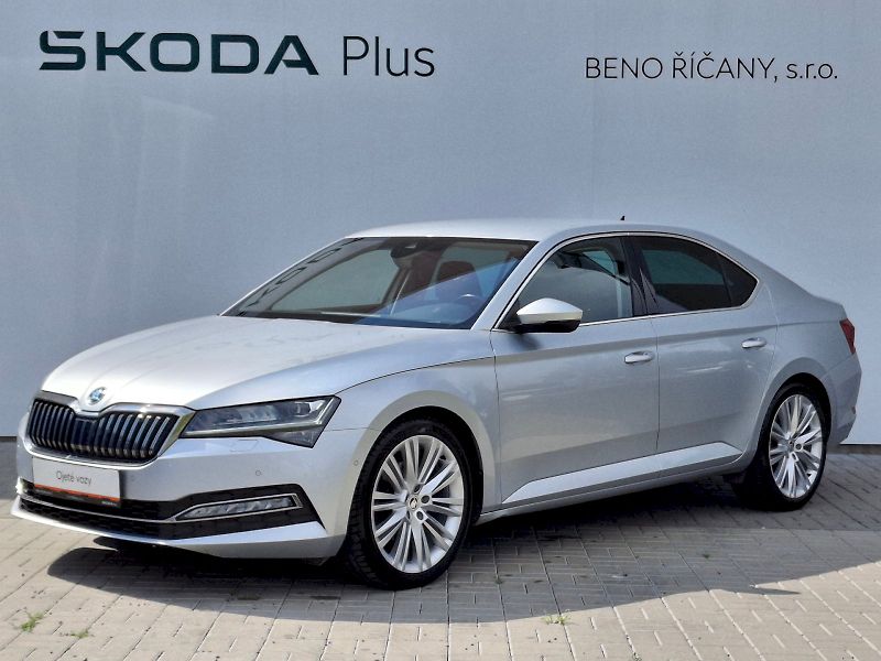 Škoda Superb (2019) Style Extra DSG 2,0TDi 140kW - fotka 1 z 35