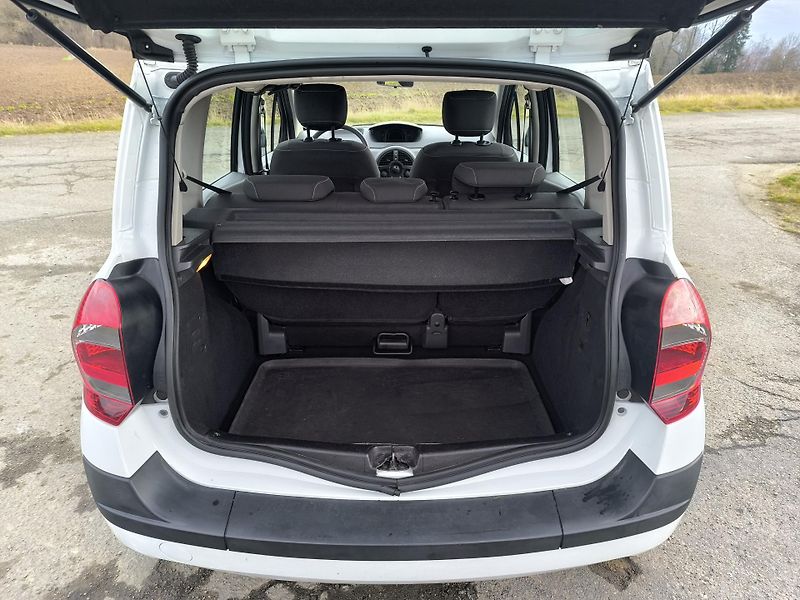 Renault Modus (2012) 1.2 SERVISKA.1MAJ - fotka 11 z 24