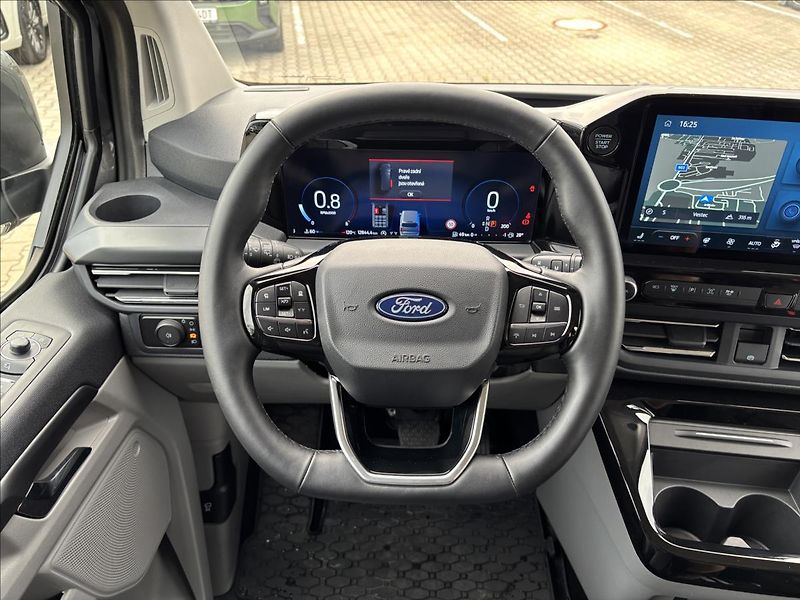 Ford Tourneo Custom 2,0 125kW Titanium X AWD L2 - fotka 22 z 48