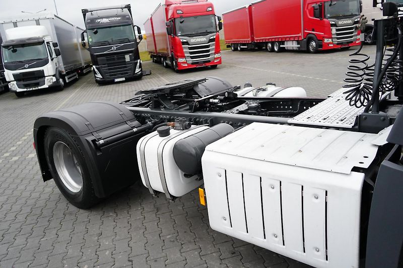 Mercedes-Benz (2016) ANTOS / 1843 / ACC / E 6 / PEŁ - fotka 35 z 49