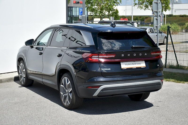 Škoda Kodiaq (2024) Exclusive Selection IV 1.5 TSI - fotka 7 z 33