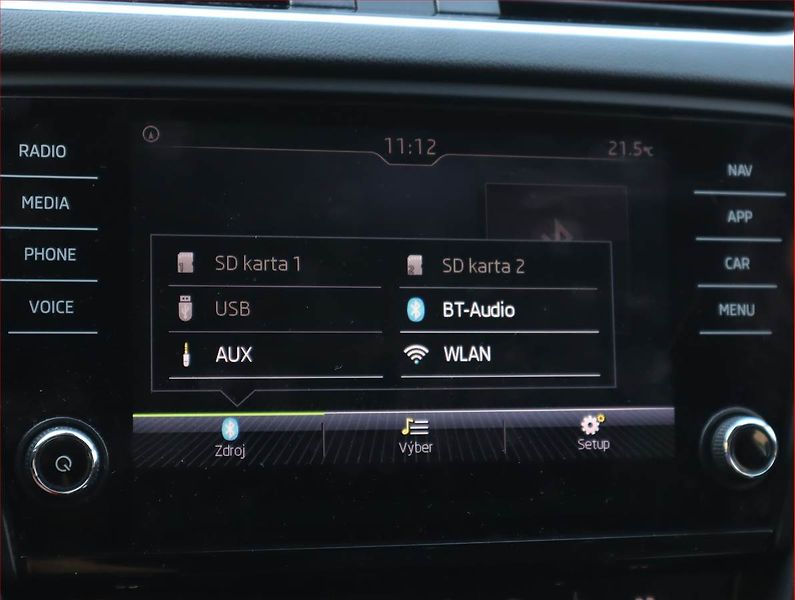Škoda Octavia (2017) 2.0 TDI, Navi, Tempomat - fotka 16 z 18