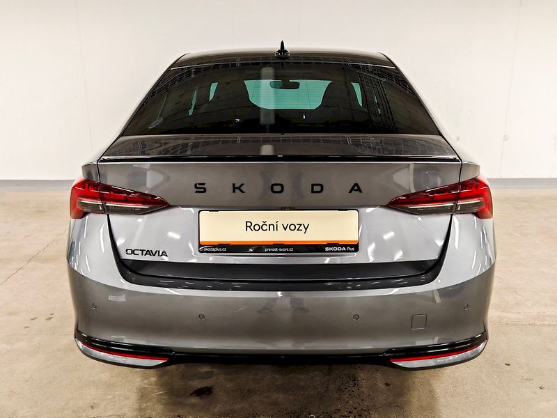 Škoda Octavia (2025) 1.5 TSI 110 kW Sportline - fotka 30 z 34