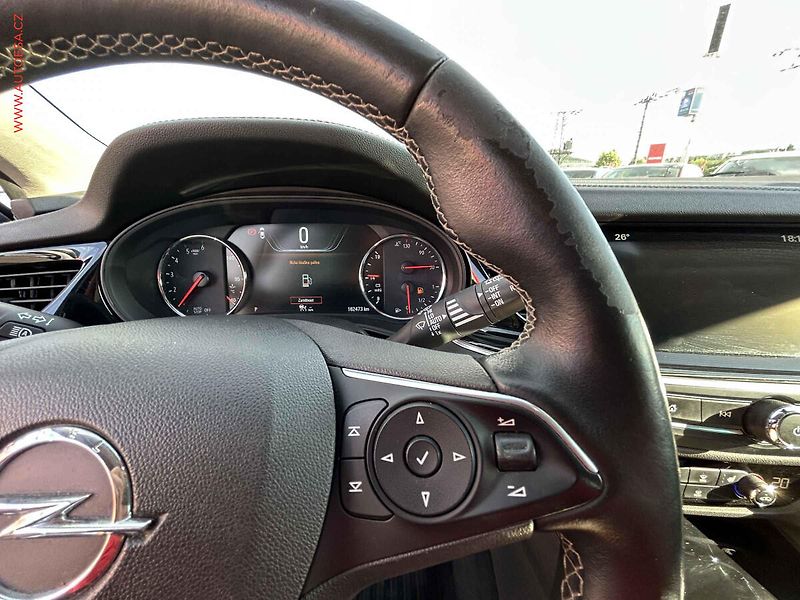 Opel Insignia (2018) 2.0CDTi, AT, navi, LED - fotka 19 z 19