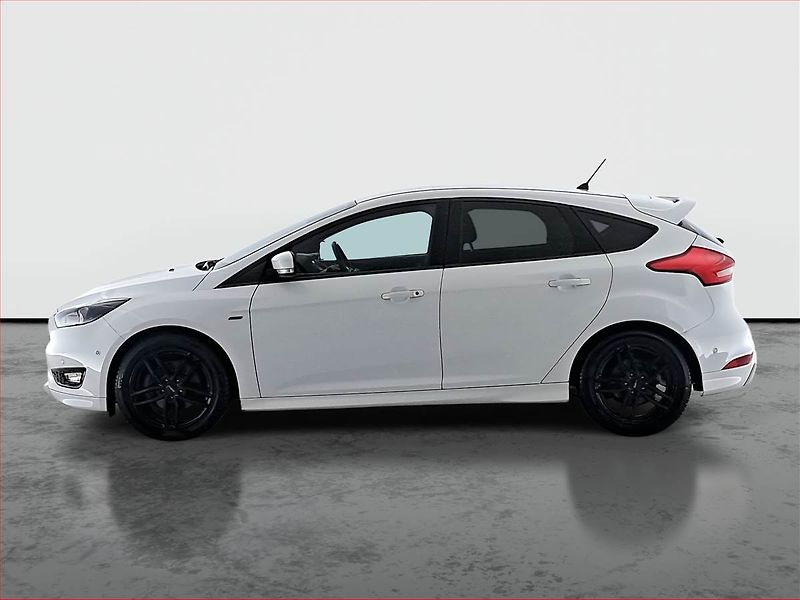 Ford Focus (2018) ST-Line 1.5 EcoBoost, Navi - fotka 3 z 18