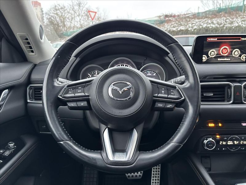 Mazda CX-5 2,2 4x4 AT Revolution Top KŮŽE - fotka 20 z 48