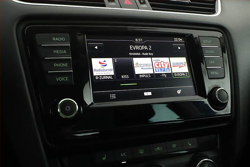 Škoda Octavia (2016) 1.6 TDI, Tempomat - fotka 13 z 16