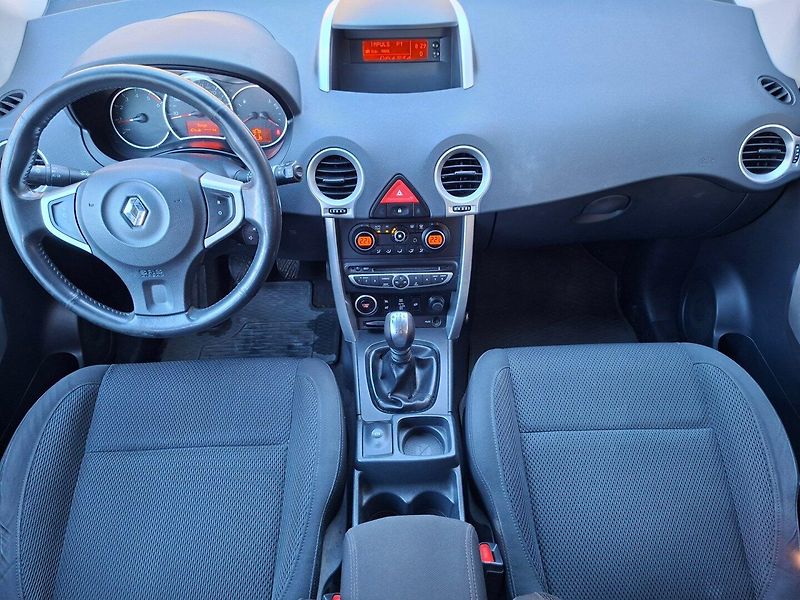 Renault Koleos (2009) 2.0dCi 110kW 4WD -NOVÉ V ČR - fotka 10 z 36