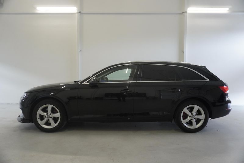 Audi A4 2.0TFSi 140 kW - fotka 5 z 31