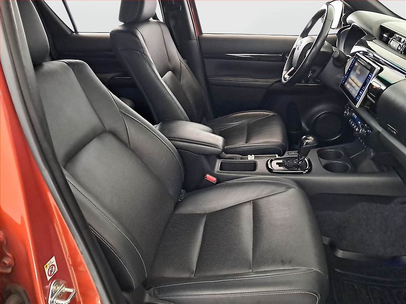 Toyota Hilux (2020) 2.4 D-4D - fotka 9 z 24