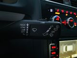 Volkswagen Touran 2.0TDI MANUÁL SENZORY VÝHŘEV - náhled 41