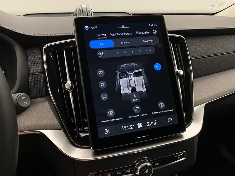 Volvo XC90 (2026) T8 AWD Plug-in BRIGHT ULTRA - fotka 46 z 76