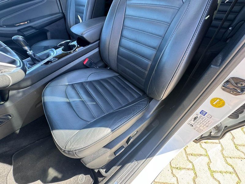 Ford Galaxy (2016) 2,0 TDCI 132KW 1. MAJ TITAN 7X - fotka 20 z 50