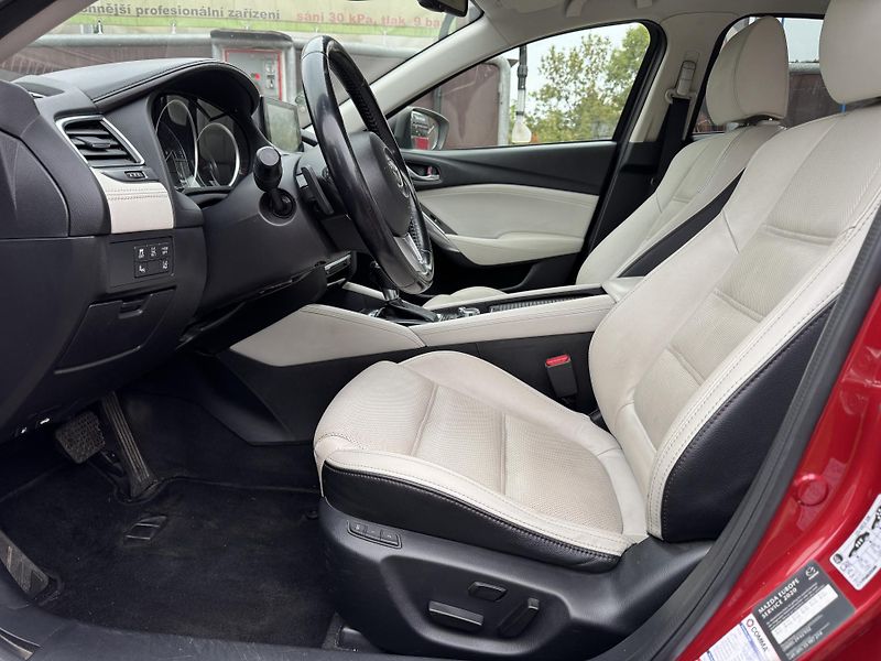 Mazda 6 (2016) Mazda 6 2.2 Skyactiv-D, 129 kW - fotka 12 z 25