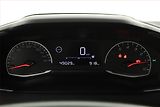 Peugeot 2008 (2021) 1.2 PureTech, ČR,1.maj - náhled 9