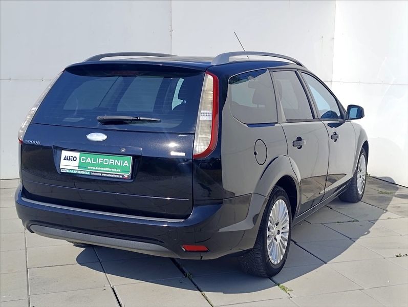 Ford Focus 1,6 TDCi Aut.klimatizace , Alu - fotka 7 z 32
